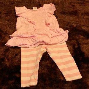 Ruffle top with leggings